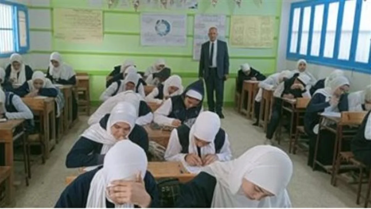 تحديد الجدول.. موعد اختبارات الشهادة الإعدادية بمديرية تعليم الجيزة لجميع المراحل الدراسية